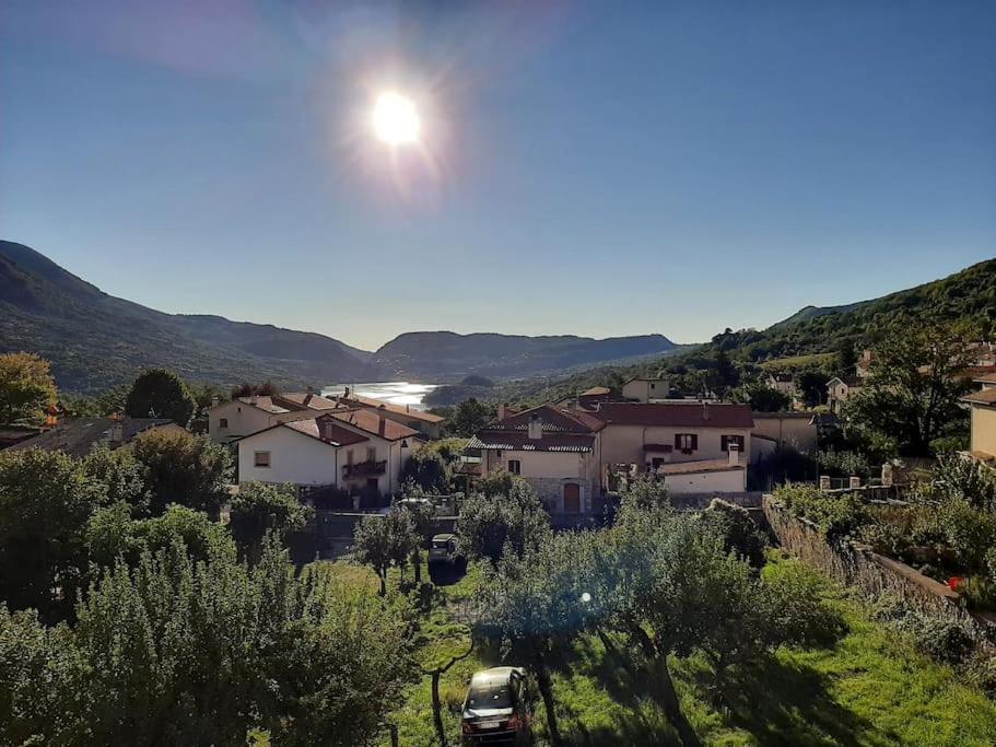 Casa Con Vista Lago, Чивителла-Альфедена Экстерьер фото